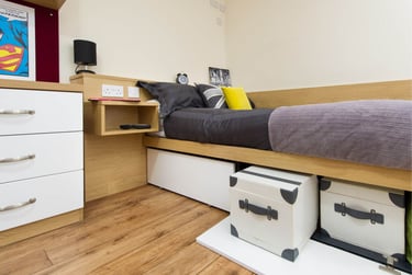 Platinum Plus Studio at Quebec House, 1 Cromwell Road, Kingston upon Thames, Kingston, KT26BJ - Image 5